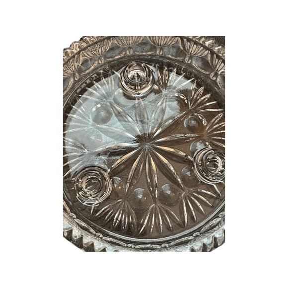 Tabletop Centerpiece Tapered Candle Crystal Glass Candle Holder. - Picture 5 of 16